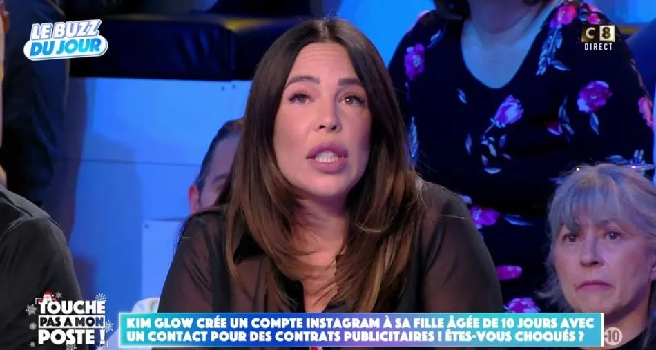 Kim Glow sur le plateau de Touche pas à mon poste sur C8. Kim Glow sur le plateau de Touche pas à mon poste sur C8.