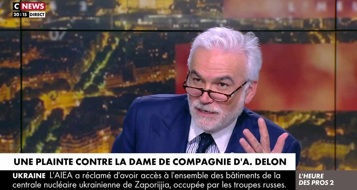 Pascal Praud (CNews) remplace Apolline de Malherbe, BFMTV chamboulée Pascal Praud (CNews) remplace Apolline de Malherbe, BFMTV chamboulée
