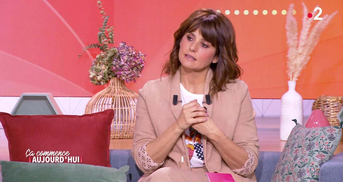 France 2 : Faustine Bollaert se rebelle avec une chroniqueuse de Cyril Hanouna (TPMP) France 2 : Faustine Bollaert se rebelle avec une chroniqueuse de Cyril Hanouna (TPMP)