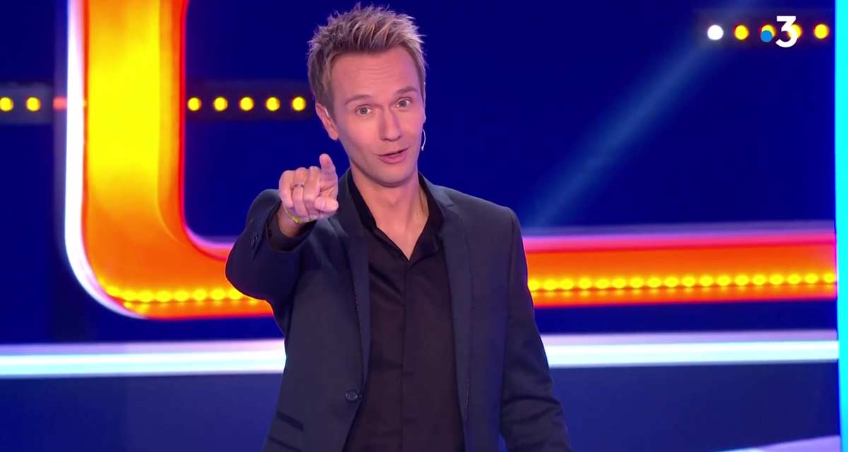 Slam : Cyril Féraud appelle une fan en plein jeu sur France 3 Slam : Cyril Féraud appelle une fan en plein jeu sur France 3