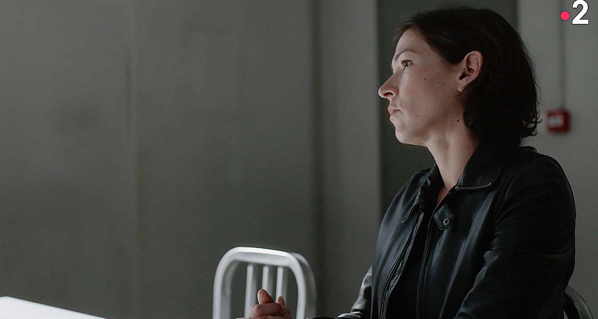 Un si grand soleil (spoiler) : Élise pète les plombs sur France 2 Un si grand soleil (spoiler) : Élise pète les plombs sur France 2