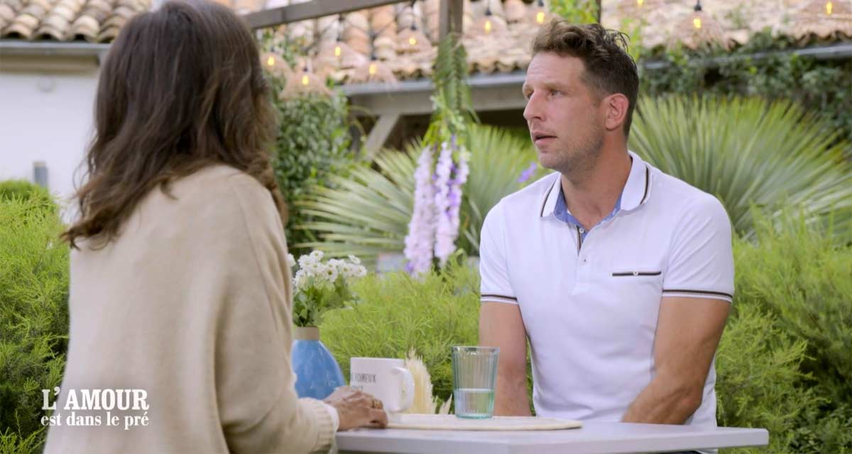L’amour est dans le pré : Julien insulté, il a failli planter la production pour le bilan sur M6 L’amour est dans le pré : Julien insulté, il a failli planter la production pour le bilan sur M6