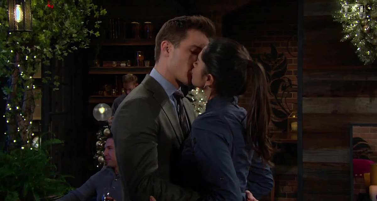 Les feux de l’amour en avance : Theo pris en otage par Traci et Jack, William accusé (épisode du jeudi 27 octobre 2022) Les feux de l’amour en avance : Theo pris en otage par Traci et Jack, William accusé (épisode du jeudi 27 octobre 2022)