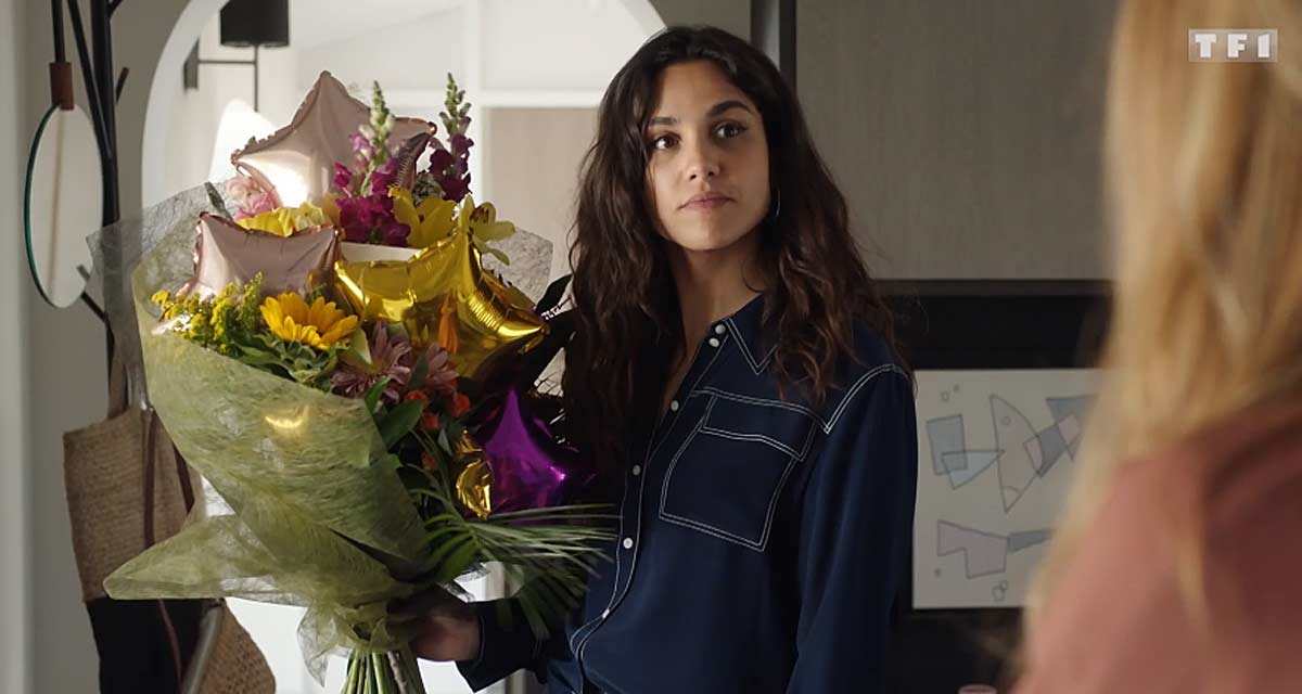 Demain nous appartient (spoiler) : Lisa amène Simon vers l’extase, Soizic et François officialisent sur TF1 ? Demain nous appartient (spoiler) : Lisa amène Simon vers l’extase, Soizic et François officialisent sur TF1 ?