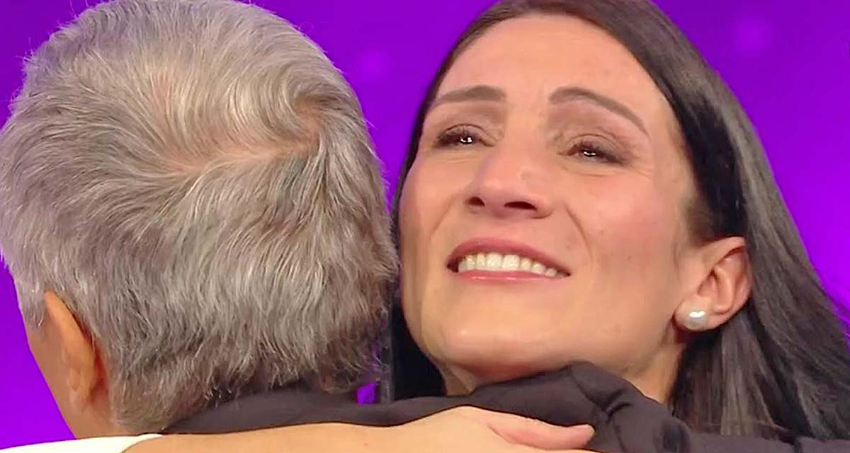 Natacha en larmes éliminée de N’oubliez pas les paroles, France 2 gagnante Natacha en larmes éliminée de N’oubliez pas les paroles, France 2 gagnante