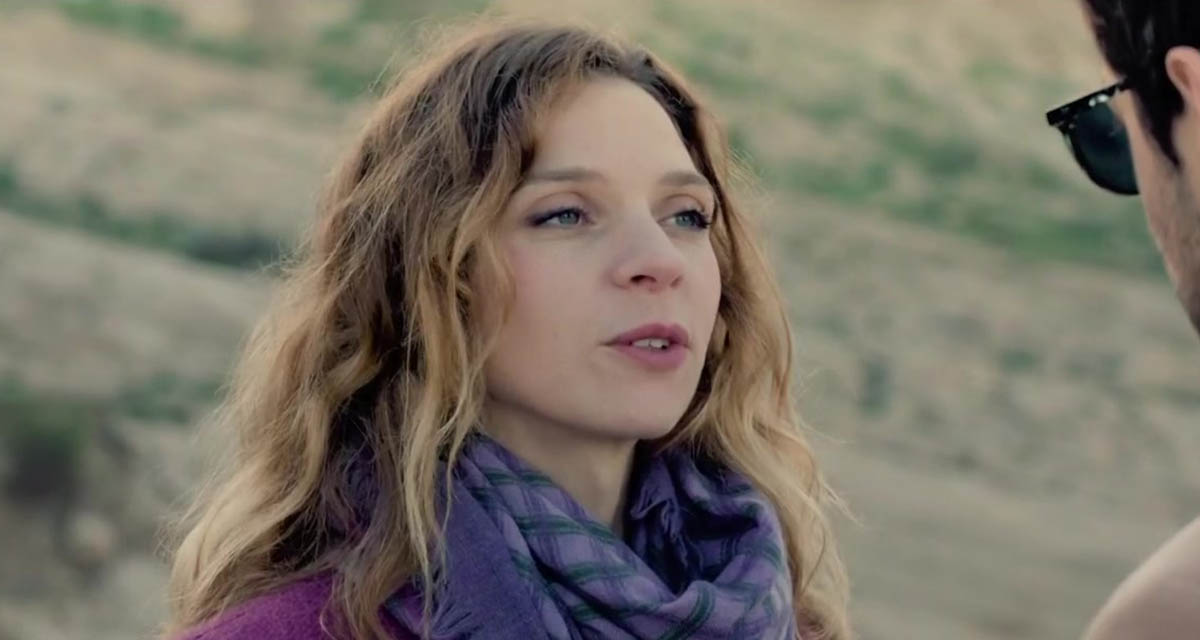 Plus belle la vie (spoiler) : Léa va-t-elle survivre à son cancer ? Plus belle la vie (spoiler) : Léa va-t-elle survivre à son cancer ?