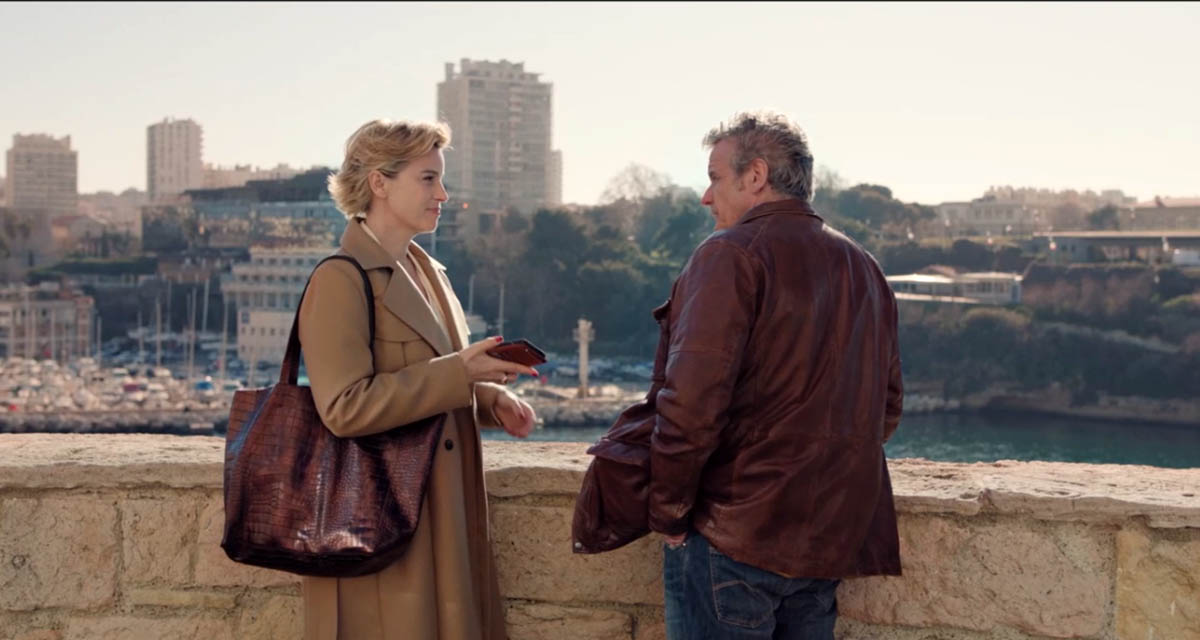 Plus belle la vie (spoiler) : après Thomas et Babeth, un autre personnage devient amnésique Plus belle la vie (spoiler) : après Thomas et Babeth, un autre personnage devient amnésique