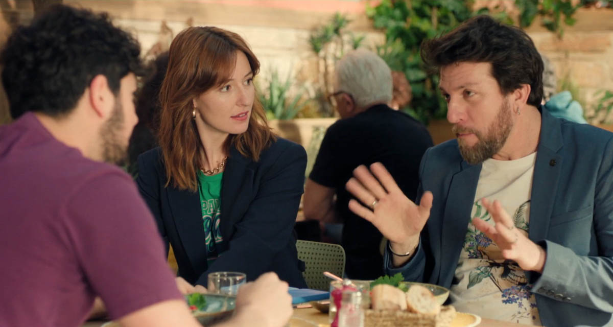 Plus belle la vie (spoiler) : Steve dangereusement manipulé par son père Sébastien Plus belle la vie (spoiler) : Steve dangereusement manipulé par son père Sébastien