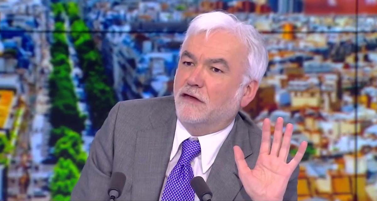 L’heure des Pros : Pascal Praud accusé sur CNews, un chroniqueur lui assène un tacle surprenant L’heure des Pros : Pascal Praud accusé sur CNews, un chroniqueur lui assène un tacle surprenant