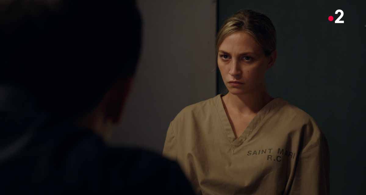 Meurtres au Paradis (saison 12) : la fin choc de Sophie en prison, le retour explosif de Kris Marshall (Humphrey Goodman) sur France 2 Meurtres au Paradis (saison 12) : la fin choc de Sophie en prison, le retour explosif de Kris Marshall (Humphrey Goodman) sur France 2