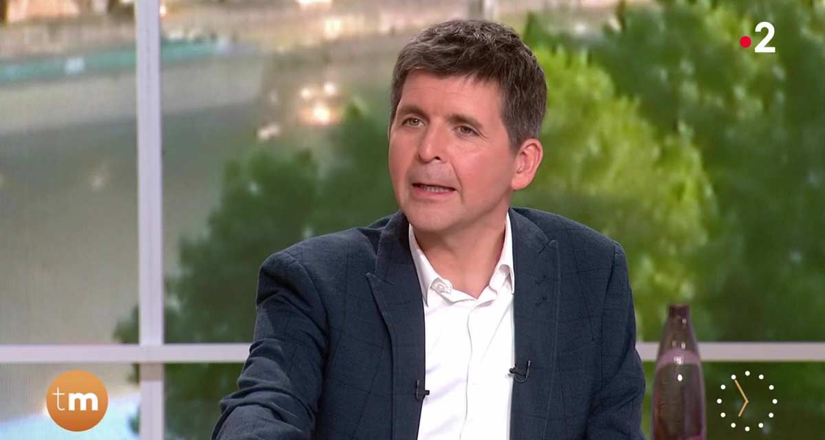 Télématin : Julia Vignali sévèrement sanctionnée, Thomas Sotto en colère sur France 2 Télématin : Julia Vignali sévèrement sanctionnée, Thomas Sotto en colère sur France 2