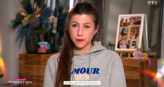 Familles nombreuses : Laëtitia Provenchère emménage avec Tony, elle fond en larmes sur TF1 Familles nombreuses : Laëtitia Provenchère emménage avec Tony, elle fond en larmes sur TF1