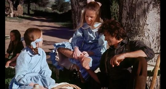 La petite maison dans la prairie : Charles Ingalls se saborde, Caroline et Laura maintiennent l’audience de 6ter La petite maison dans la prairie : Charles Ingalls se saborde, Caroline et Laura maintiennent l’audience de 6ter