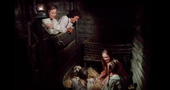 La petite maison dans la prairie : Charles et Caroline Ingalls agrandissent la famille, 6ter stable en audience La petite maison dans la prairie : Charles et Caroline Ingalls agrandissent la famille, 6ter stable en audience