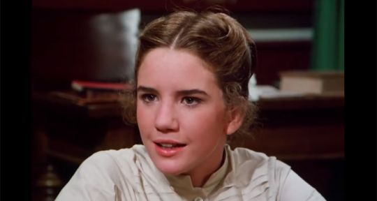 La petite maison dans la prairie : Laura Ingalls victime d’un traquenard, Nellie Oleson défie sa mère La petite maison dans la prairie : Laura Ingalls victime d’un traquenard, Nellie Oleson défie sa mère