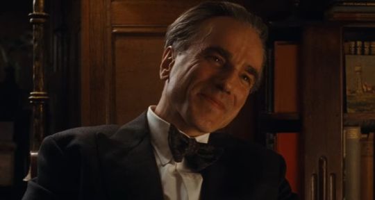 Phantom Thread (Arte) : l’histoire vraie du couturier Reynolds Woodcock pour le dernier rôle de Daniel Day-Lewis ?