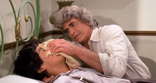 La petite maison dans la prairie : Charles Ingalls retrouve Walnut Grove pour affronter un drame La petite maison dans la prairie : Charles Ingalls retrouve Walnut Grove pour affronter un drame