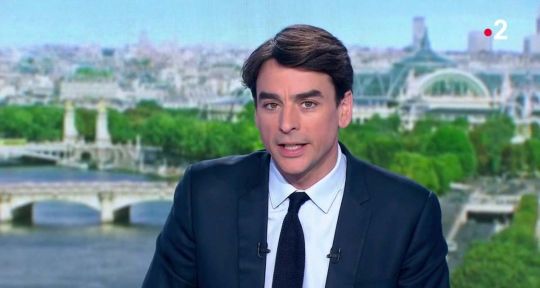 France 2 : Julian Bugier trébuche en direct, la chaîne publique annonce un grand changement