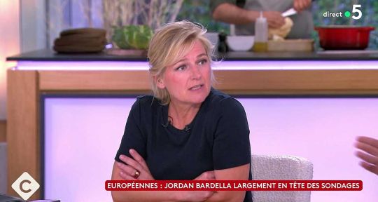 C à Vous : Anne-Élisabeth Lemoine rembarre violemment un homme politique en direct