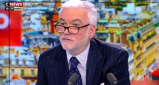 L’heure des Pros : Pascal Praud fait une gaffe en direct sur CNews