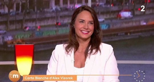 Télématin : « Vous êtes des psychopathes ! », Julia Vignali apprend sa rupture avec Kad Merad en direct sur France 2 Télématin : « Vous êtes des psychopathes ! », Julia Vignali apprend sa rupture avec Kad Merad en direct sur France 2