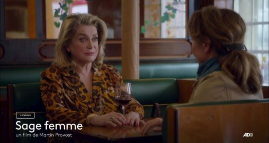 Sage femme (France 2) : une histoire vraie pour Catherine Frot ? Découvrez comment la production a fait pour filmer de réels accouchements Sage femme (France 2) : une histoire vraie pour Catherine Frot ? Découvrez comment la production a fait pour filmer de réels accouchements