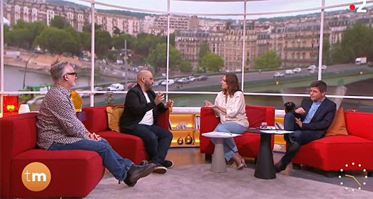 Télématin : Julia Vignali rejette Thomas Sotto, ce geste choc en direct sur France 2 Télématin : Julia Vignali rejette Thomas Sotto, ce geste choc en direct sur France 2
