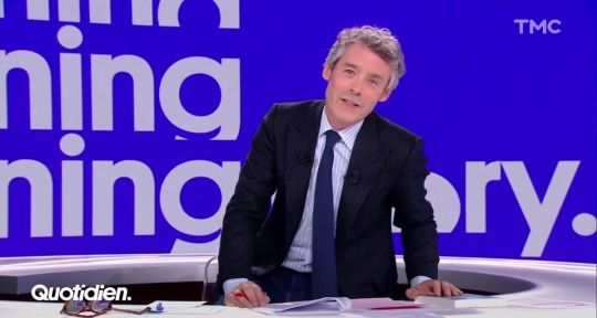 Quotidien : Yann Barthès se trompe sur toute la ligne, son invité obligé de le corriger en direct