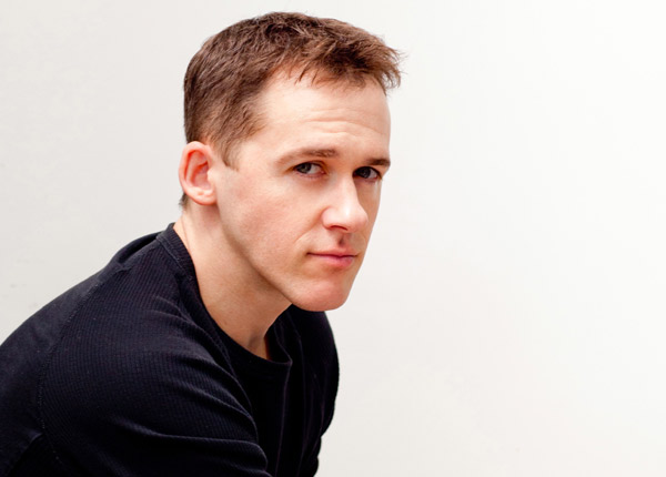 Jeff Davis (showrunner de Teen Wolf) : « Je ne peux pas concevoir de me séparer de Dylan O’Brien » Jeff Davis (showrunner de Teen Wolf) : « Je ne peux pas concevoir de me séparer de Dylan O’Brien »