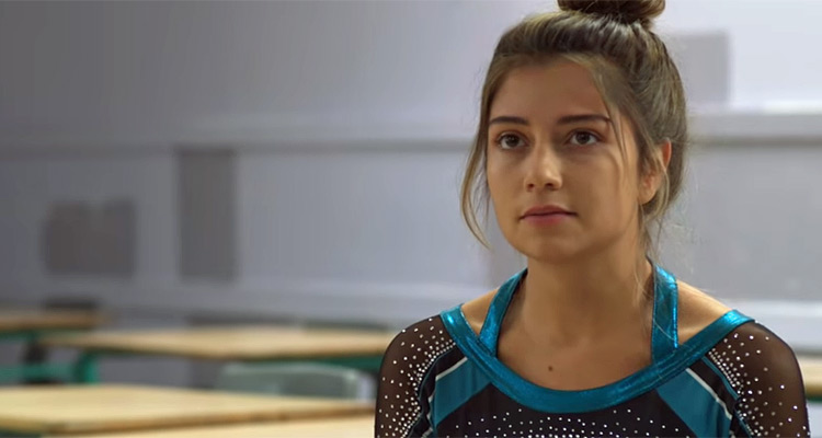 Accusée de meurtre à 17 ans (TF1) : Cristine Prosperi (Degrassi) en plein cauchemar avec Susan Waters (Teen Wolf, Les feux de l’amour) Accusée de meurtre à 17 ans (TF1) : Cristine Prosperi (Degrassi) en plein cauchemar avec Susan Waters (Teen Wolf, Les feux de l’amour)