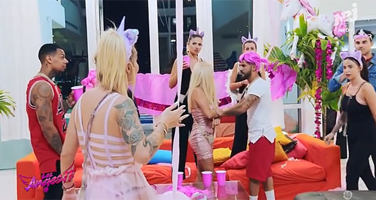Les Anges 11 : candidats exclus, clashs, violence... NRJ12 pénalisée en audience ? Les Anges 11 : candidats exclus, clashs, violence... NRJ12 pénalisée en audience ?