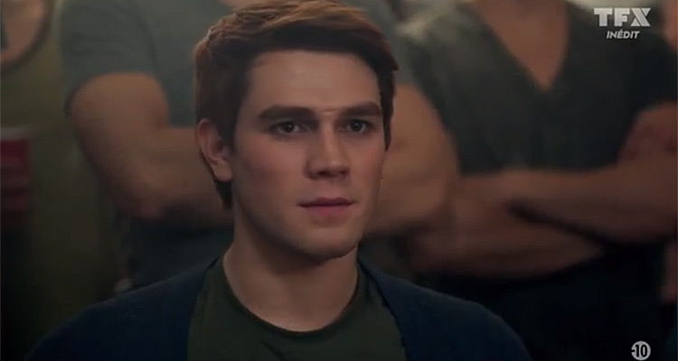 Riverdale (TFX) : la saison 3 d’Archie sacrifiée, Jughead et Veronica remplacés par Tatoo Coover Riverdale (TFX) : la saison 3 d’Archie sacrifiée, Jughead et Veronica remplacés par Tatoo Coover