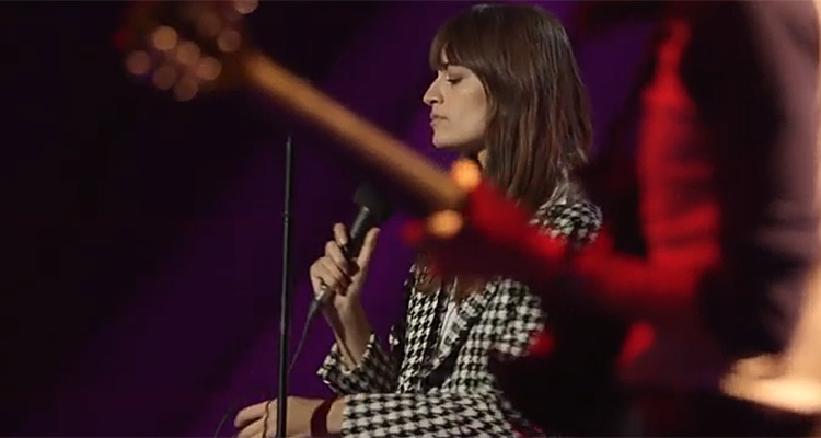Taratata 100% live : Alain Souchon, Clara Luciani, Vincent Delerm et Stephan Eicher avec Nagui sur France 2 Taratata 100% live : Alain Souchon, Clara Luciani, Vincent Delerm et Stephan Eicher avec Nagui sur France 2