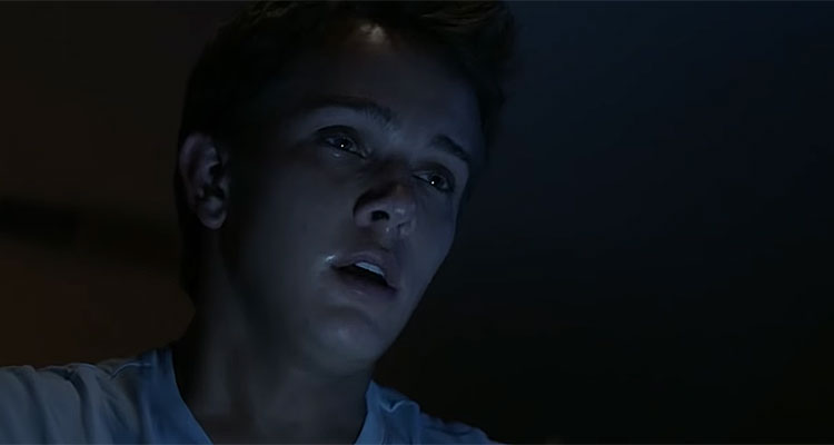 Mon fils, harcelé jusqu’à la mort (TF1) : l’histoire vraie du suicide de Conrad Roy, poussé par sa petite amie Michelle Carter Mon fils, harcelé jusqu’à la mort (TF1) : l’histoire vraie du suicide de Conrad Roy, poussé par sa petite amie Michelle Carter
