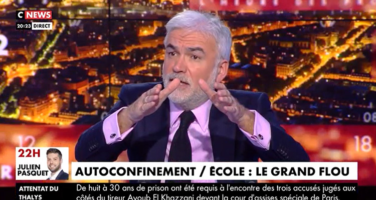 Heure des Pros : Pascal Praud réprimande un chroniqueur, une révolte sur CNews Heure des Pros : Pascal Praud réprimande un chroniqueur, une révolte sur CNews