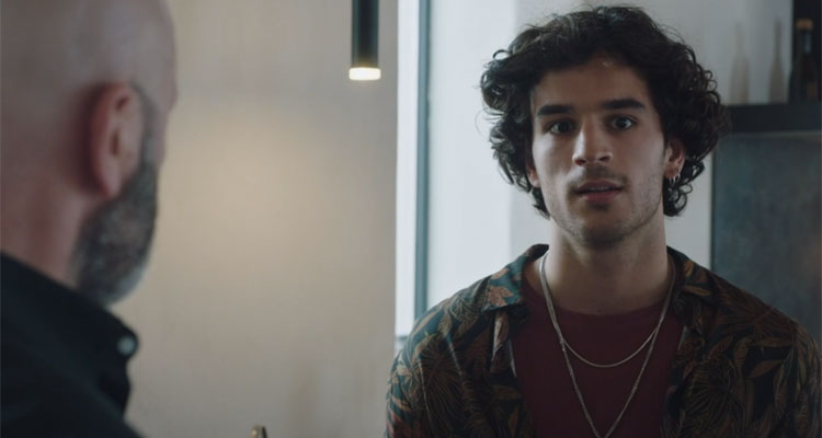 Ici tout commence (spoiler) : Greg accuse Lionel, une rupture fatale sur TF1 Ici tout commence (spoiler) : Greg accuse Lionel, une rupture fatale sur TF1