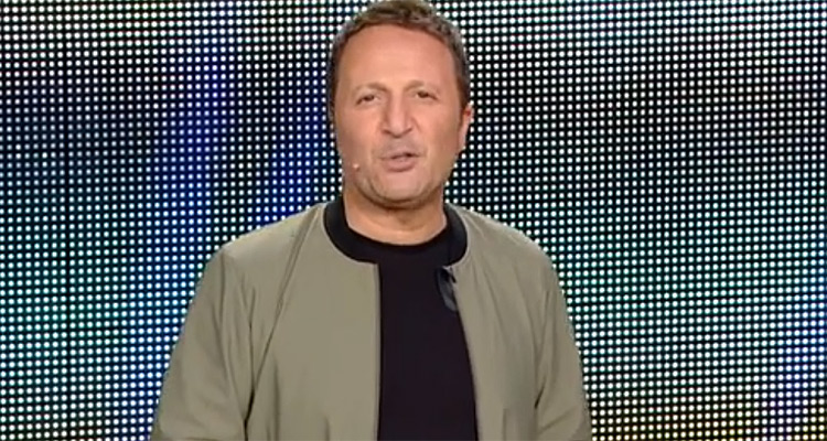 Vendredi tout est permis du 6 août 2021 (Playa) : Cartman, Vincent Desagnat, Camille Cerf, Arnaud Tsamère... avec Arthur sur TF1 Vendredi tout est permis du 6 août 2021 (Playa) : Cartman, Vincent Desagnat, Camille Cerf, Arnaud Tsamère... avec Arthur sur TF1