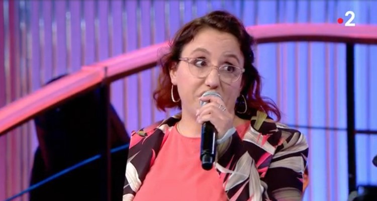 N’oubliez pas les paroles : Nagui contrarié, la maestro éliminée sur France 2 N’oubliez pas les paroles : Nagui contrarié, la maestro éliminée sur France 2