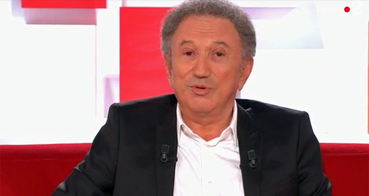 Vivement dimanche : Michel Drucker face à de rares confidences, rechute d’audience après la spéciale Belmondo Vivement dimanche : Michel Drucker face à de rares confidences, rechute d’audience après la spéciale Belmondo