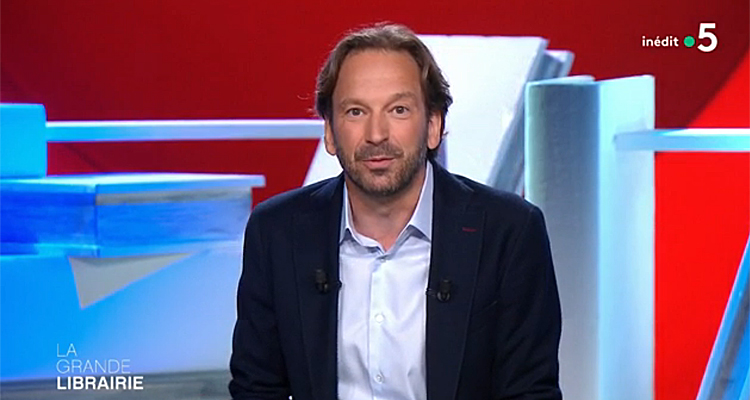 La grande librairie du 22 septembre 2021 : Mona Chollet, Agnès Desarthe, Nina Bouraoui, Cécile Coulon... chez François Busnel sur France 5 La grande librairie du 22 septembre 2021 : Mona Chollet, Agnès Desarthe, Nina Bouraoui, Cécile Coulon... chez François Busnel sur France 5