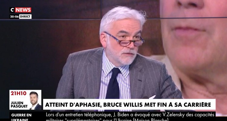 L’heure des pros : Pascal Praud face aux insultes, une surprise XXL annoncée sur CNews ? L’heure des pros : Pascal Praud face aux insultes, une surprise XXL annoncée sur CNews ?