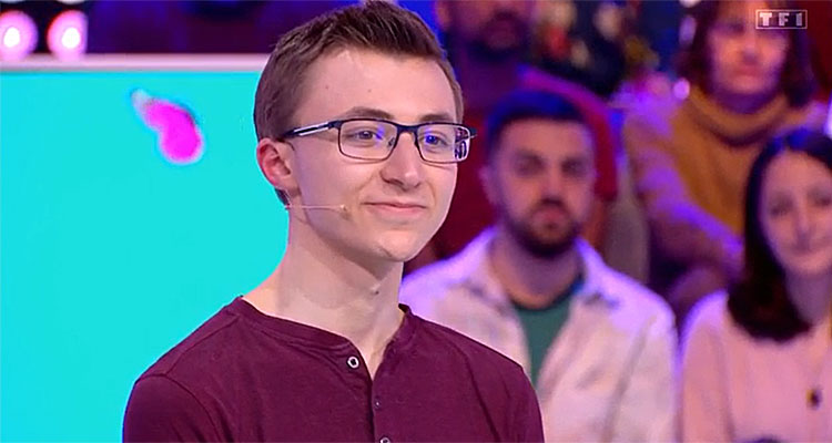 Les 12 coups de midi : Mael affole TF1, la nouvelle étoile mystérieuse déjà dévoilée ce samedi 16 avril 2022 ? Les 12 coups de midi : Mael affole TF1, la nouvelle étoile mystérieuse déjà dévoilée ce samedi 16 avril 2022 ?