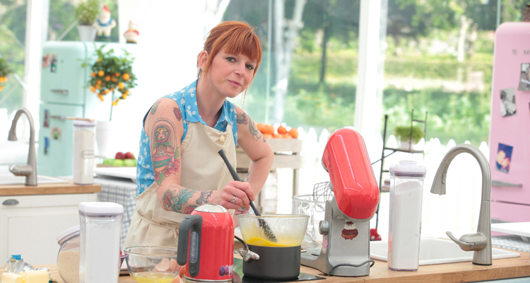 Caroline (finaliste du Meilleur pâtissier) : « Cyril Lignac est un exemple de réussite » Caroline (finaliste du Meilleur pâtissier) : « Cyril Lignac est un exemple de réussite »
