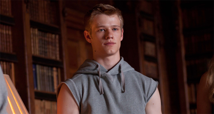 Lucas Till (X-Men) est le nouveau MacGyver Lucas Till (X-Men) est le nouveau MacGyver