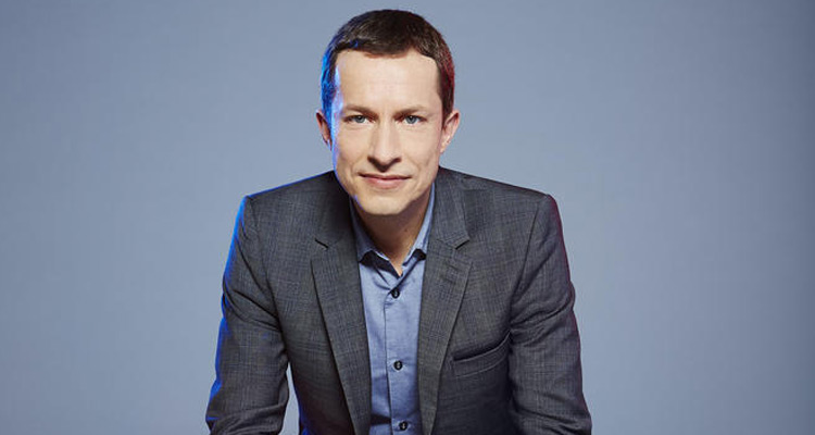 Grégoire Margotton (TF1) : « Ça ne devrait pas être trop difficile d’arriver à former un duo harmonieux avec Bixente Lizarazu » Grégoire Margotton (TF1) : « Ça ne devrait pas être trop difficile d’arriver à former un duo harmonieux avec Bixente Lizarazu »
