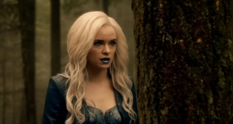 Danielle Panabaker (Flash) : « Killer Frost est vicieuse et désinhibée, tout ce que j’aime ! » Danielle Panabaker (Flash) : « Killer Frost est vicieuse et désinhibée, tout ce que j’aime ! »