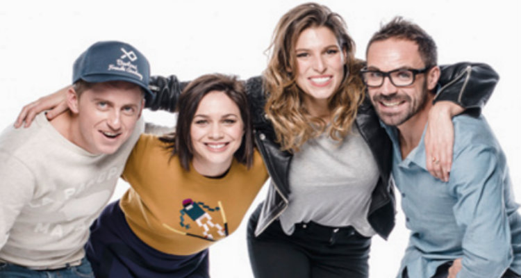 Laury Thilleman fait du « Hors Piste » avec Nathalie Péchalat, Xavier Bertoni et Gauthier de Tessières Laury Thilleman fait du « Hors Piste » avec Nathalie Péchalat, Xavier Bertoni et Gauthier de Tessières