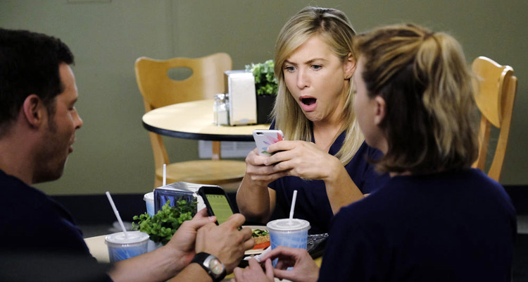 Grey’s Anatomy (saison 12) : les conséquences de l’arrivée de Nathan et Meredith face aux « non-dits » dès le 1er février en prime sur TF1 Grey’s Anatomy (saison 12) : les conséquences de l’arrivée de Nathan et Meredith face aux « non-dits » dès le 1er février en prime sur TF1