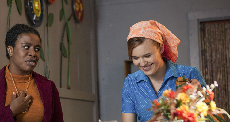 Une amitié contre les préjugés (TF1) : Elisabeth McGovern (Downton Abbey) et Uzo Aduba (Orange is the new black) face au racisme Une amitié contre les préjugés (TF1) : Elisabeth McGovern (Downton Abbey) et Uzo Aduba (Orange is the new black) face au racisme